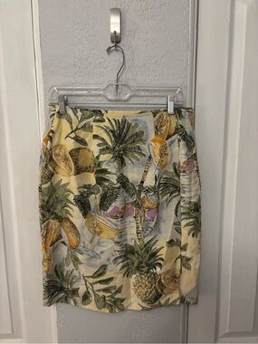 Vintage 90’s Silk Club Tropical Print 100% Silk Wrap Skirt Size Small